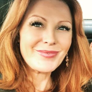 Meet your Posher, Annetta